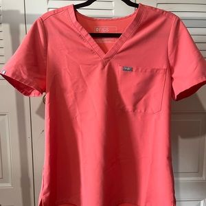 FIGS 1 pocket scrub top- PINK - Medium
